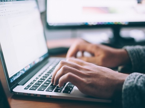 Rechnung per E-Mail verschicken – Tipps für den korrekten Rechnungsversand