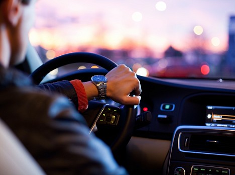 Firmenwagen richtig nutzen: 1% Regel oder Fahrtenbuch für den Dienstwagen?