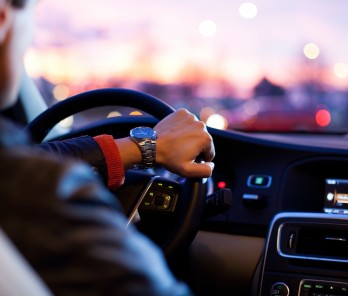 Firmenwagen richtig nutzen: 1% Regel oder Fahrtenbuch für den Dienstwagen?